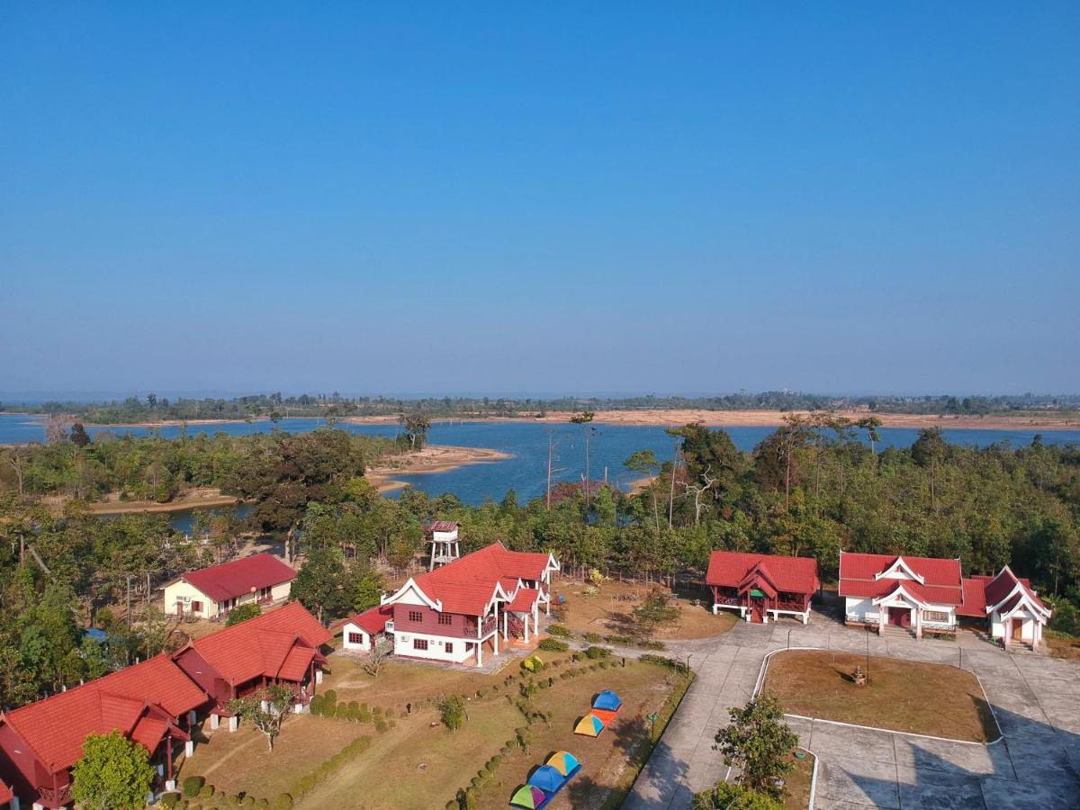 Nakai Resort Ban Nakay Nua Exteriör bild